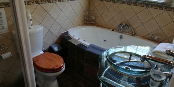 Anandi Guesthouse มาเรียนทอล ภายนอก รูปภาพ