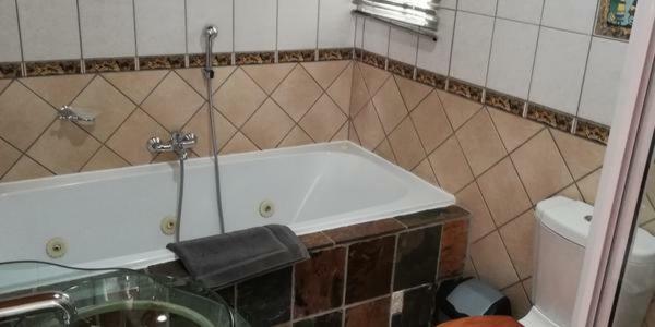Anandi Guesthouse มาเรียนทอล ภายนอก รูปภาพ