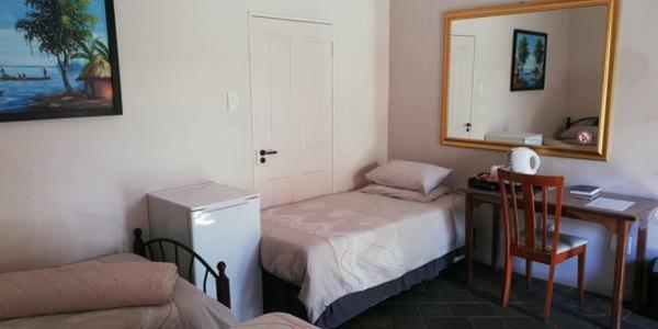 Anandi Guesthouse มาเรียนทอล ภายนอก รูปภาพ